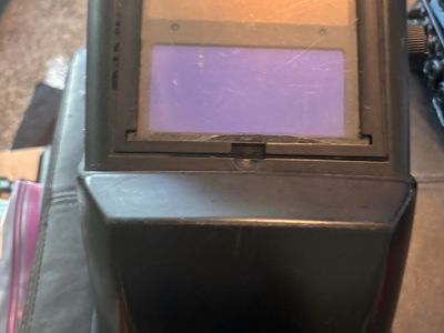Chicago Electric Welding Auto-Darkening Welding Helmet - Good Condition
