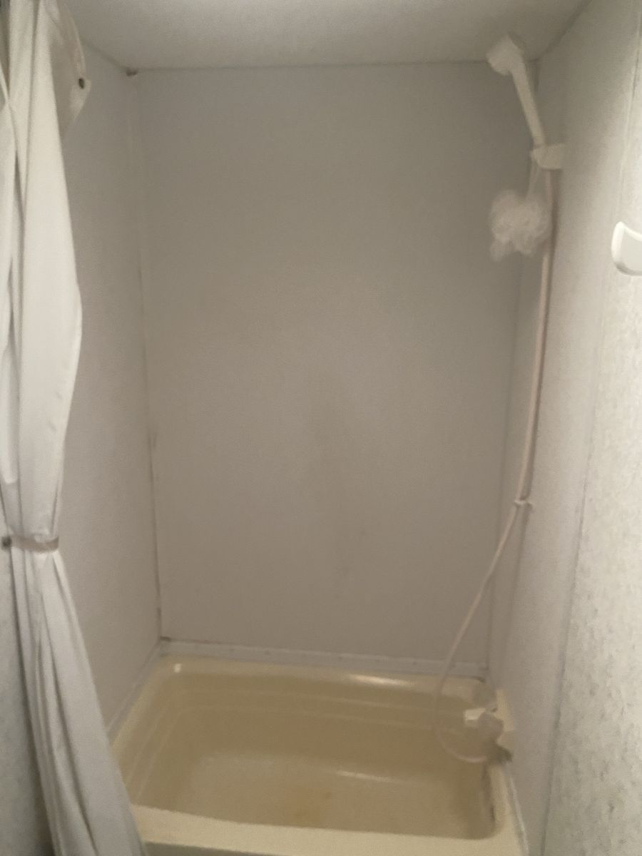 Main image 8