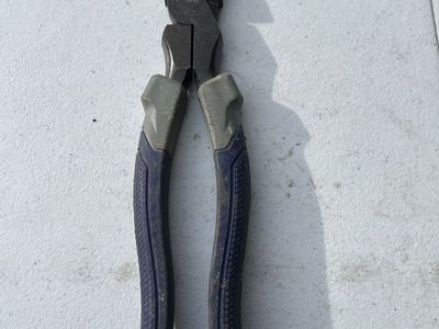 Kobalt Electricans Cutting Pliers