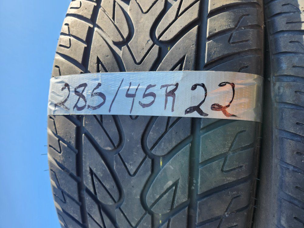 285/45r22 fullway hs266