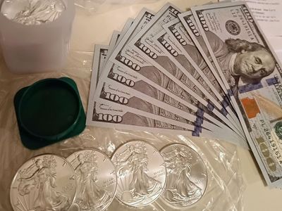 US Mint Tube of 20 American Silver Eagles