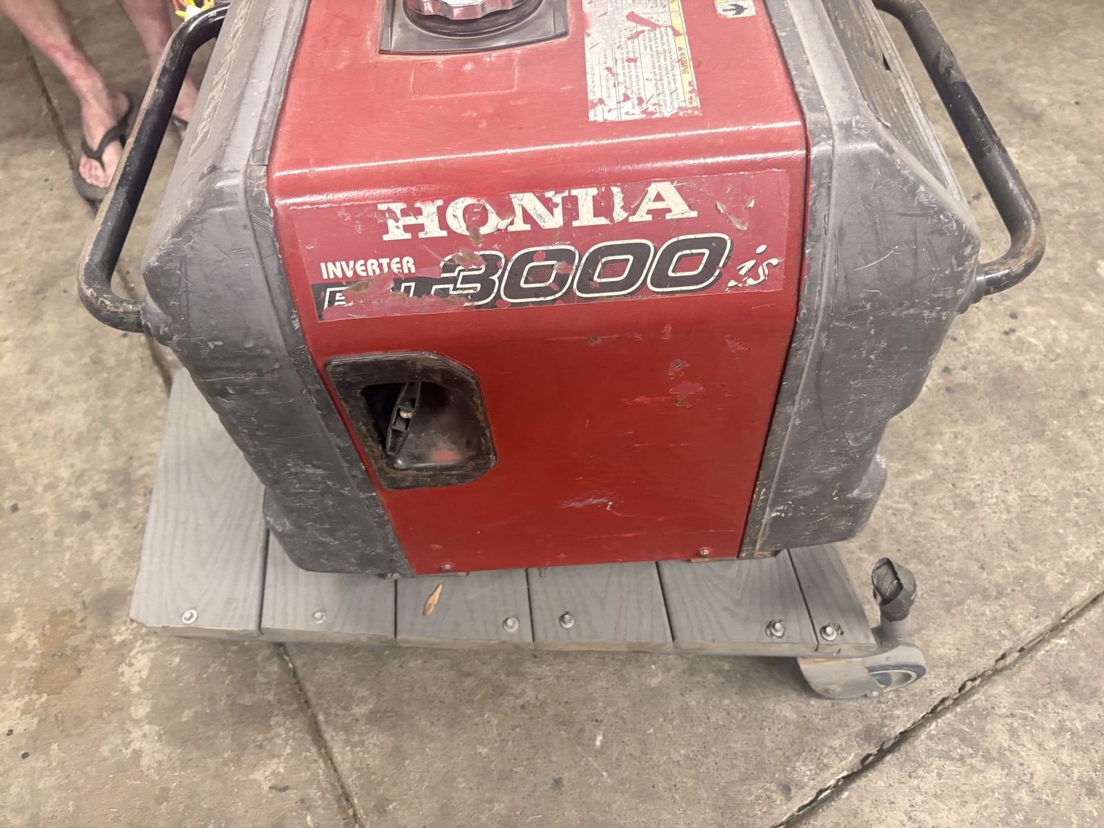Honda EU3000is Inverter Generator
