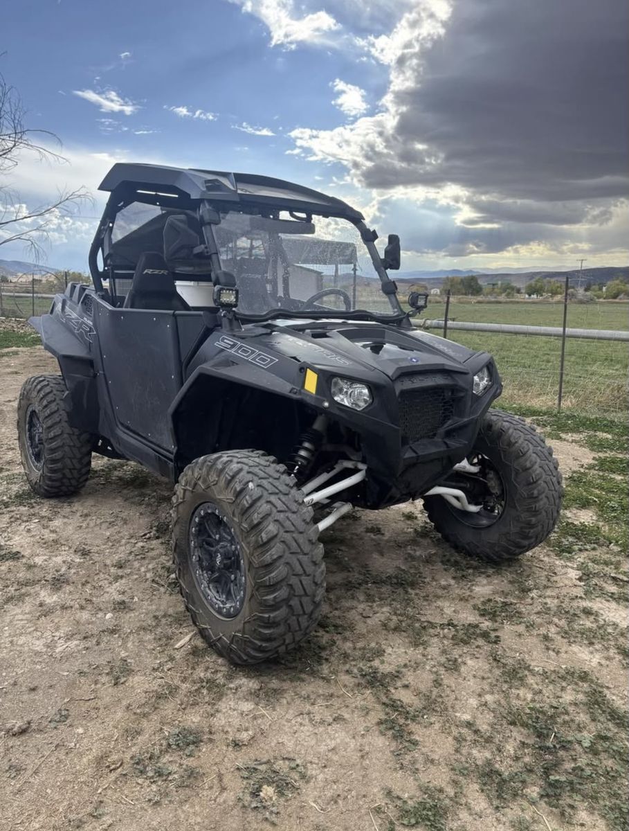 2014 rzr 900