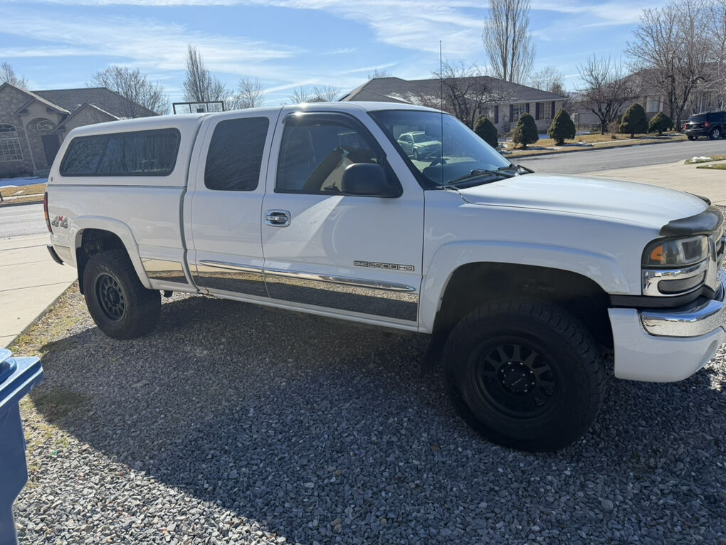 2004 GMC 2500 SLE