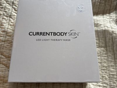New CurrentBody Skin LED Light Therapy Mask