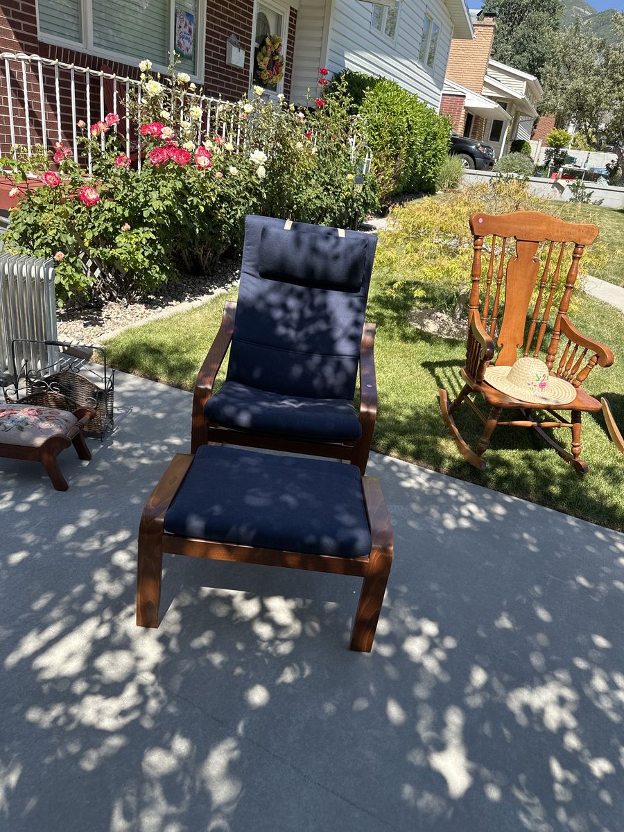 Chair and ottoman