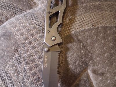 Gerber Paraframe series folding pocket knife.