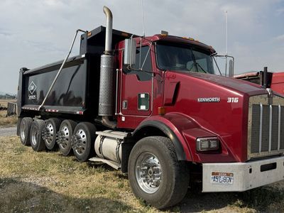 2003 Kenworth T-800 factory dump truck 6 axle