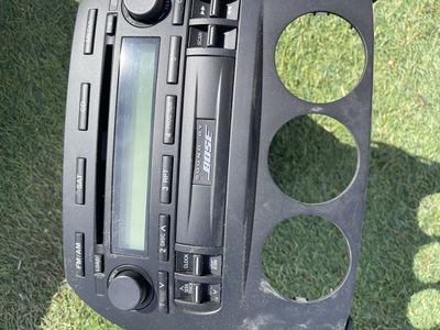 Bose Sound System Car Stereo Radio CD Player PT2844B PT-2844Q for 2005 Nissan (Clarion Co.)