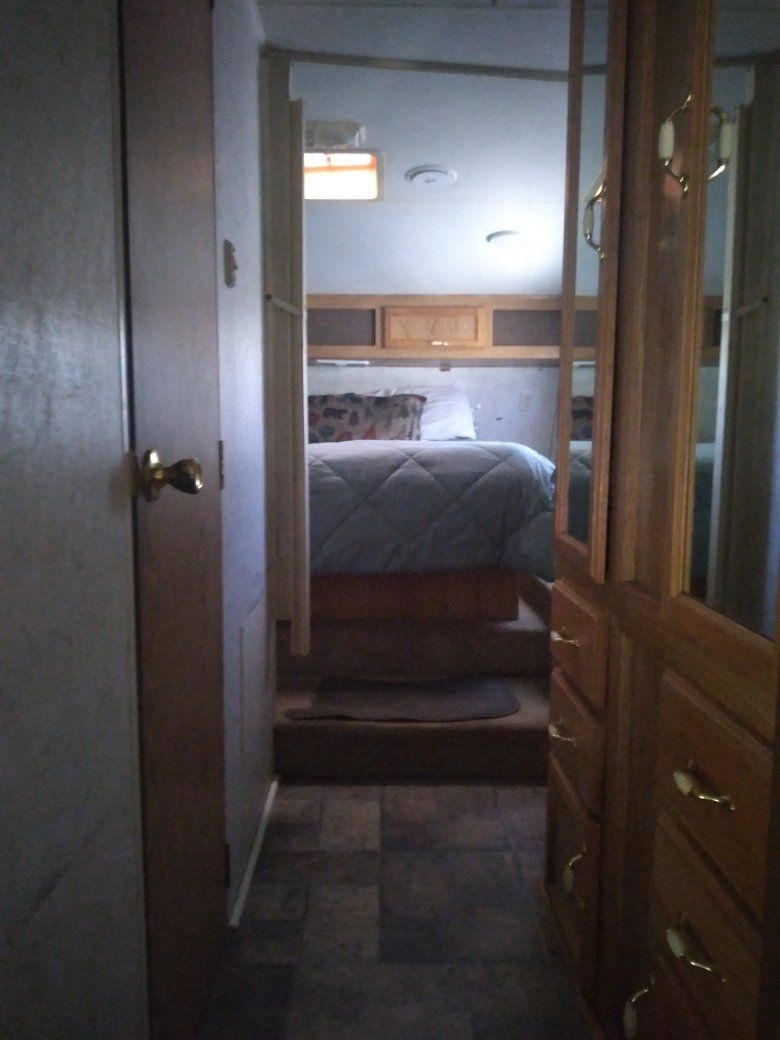 Main image 10