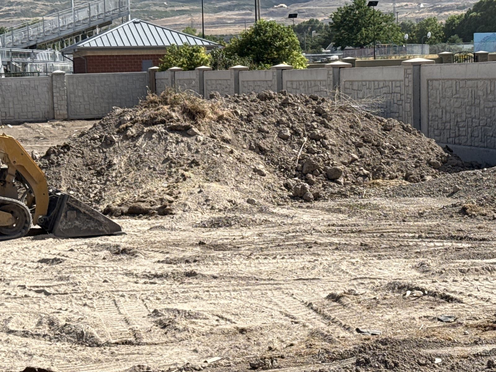 Clean Fill Dirt/Soil - Free for Pickup. Mixed soil, rocks, and organic material.