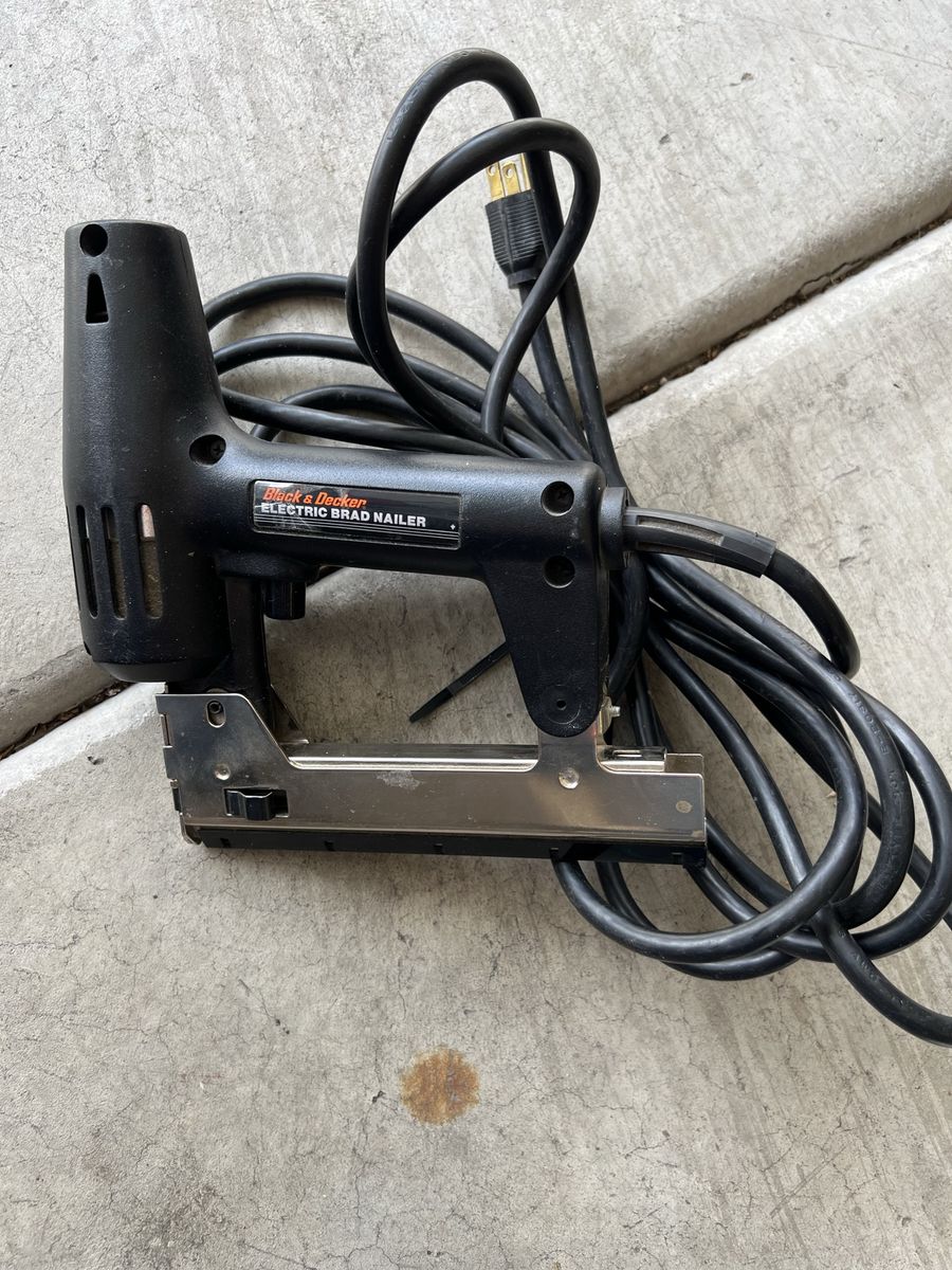 Black and Decker Electric Nailer