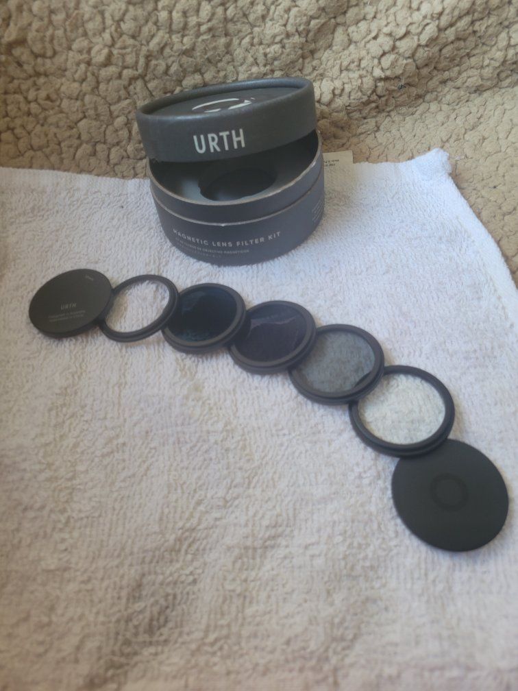 URTH Magnetic Lens 39mm Filter Kit for Cameras - Multiple Filters Included
