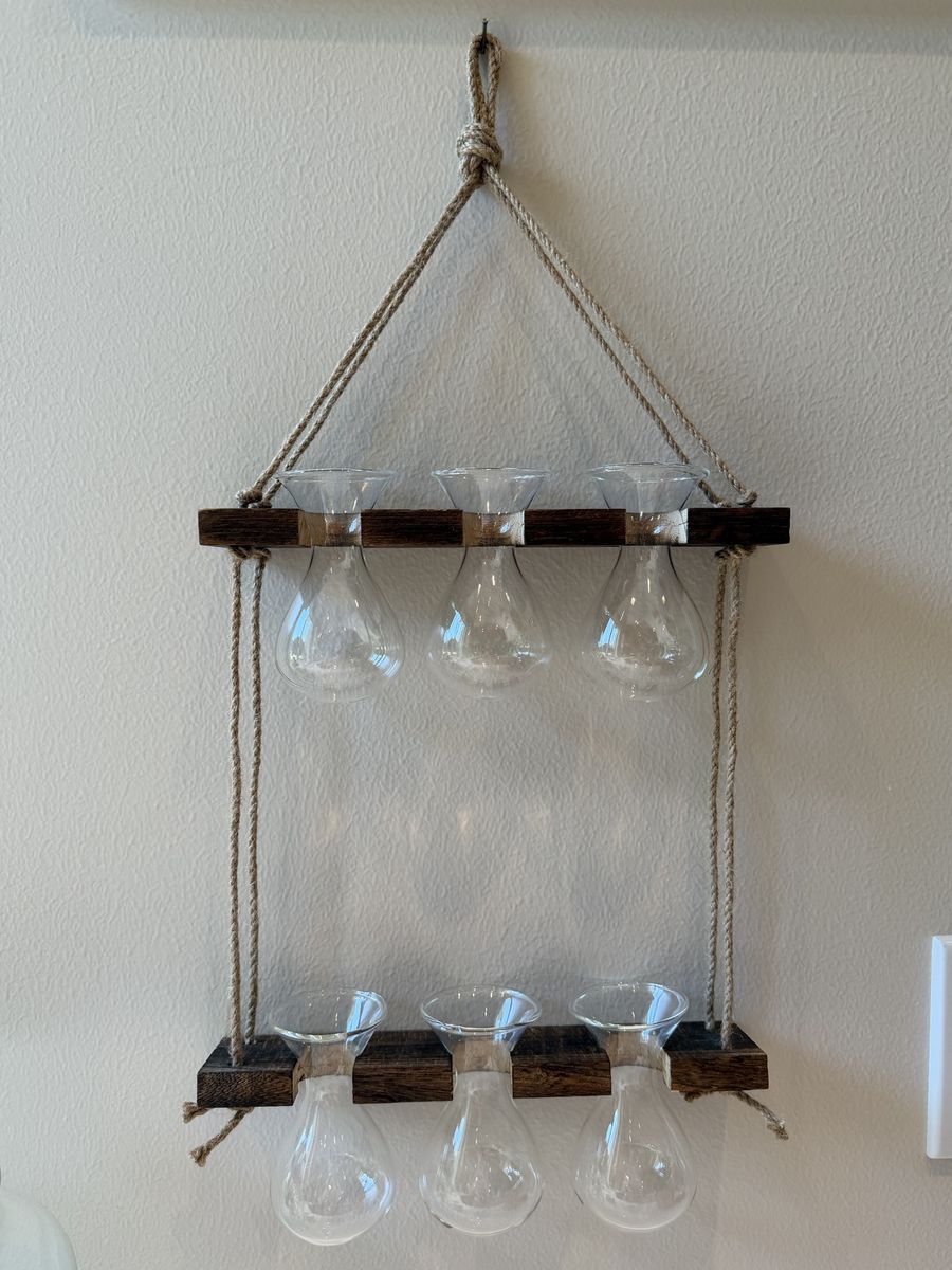 Brand new out of the box Hanging Propagation Station with 6 Glass Vases & Wood Shelf - Rustic Plant Display
