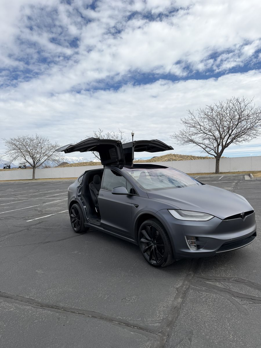 2021 Tesla Model X Long Range Plus