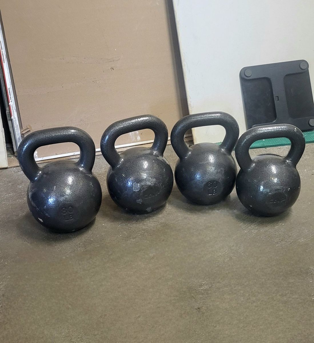 kettlebells 260 pounds