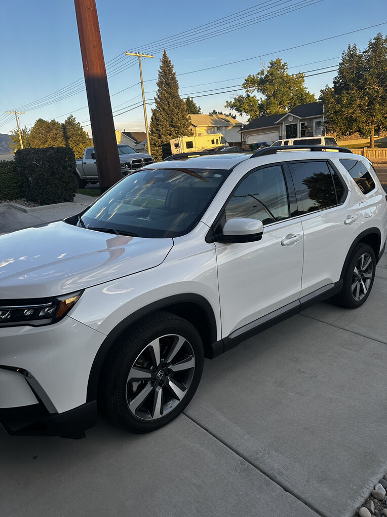 2024 Honda Pilot Touring