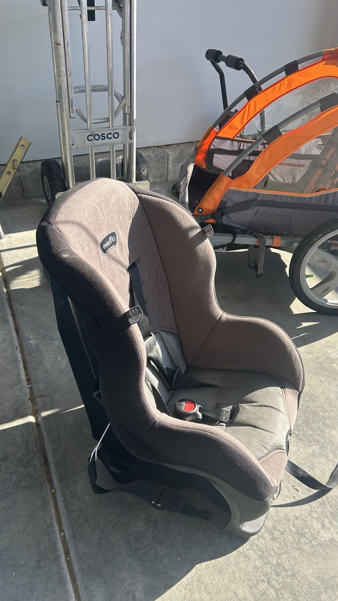 Evenflo Convertible Car Seat – Good Condition