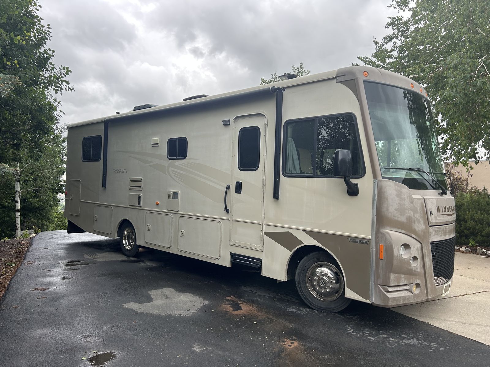 2016 Winnebago Vista 31