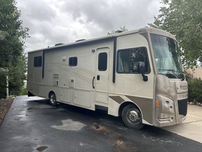 2016 Winnebago Vista 31