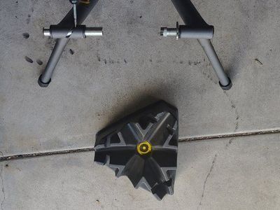 CycleOps Fluid 2 Bike Trainer with Riser Block