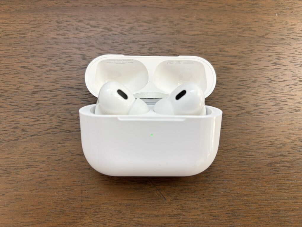 iPhone EarPods + Cases + Holsters + Popsockets