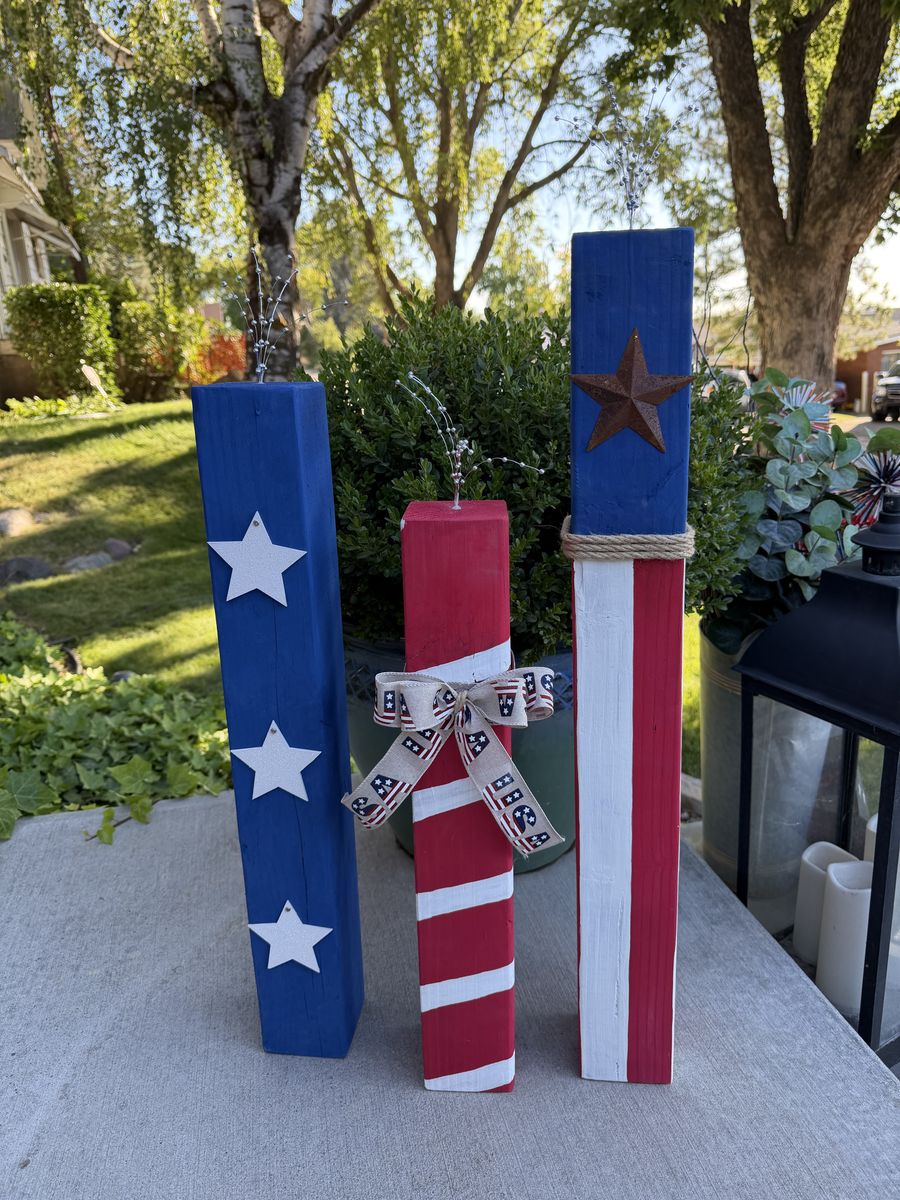 Fireworks Porch Decorations