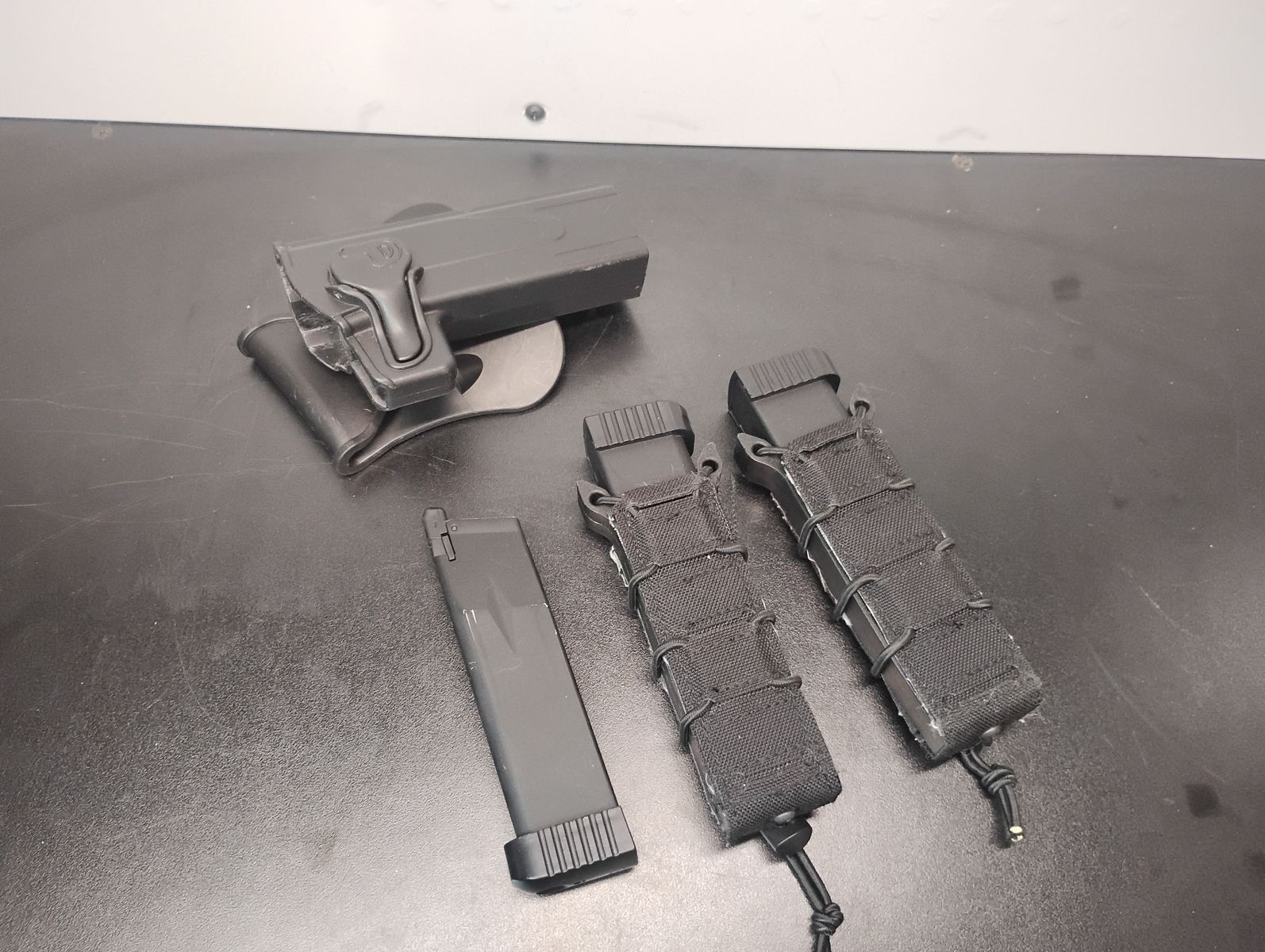 Main image 3