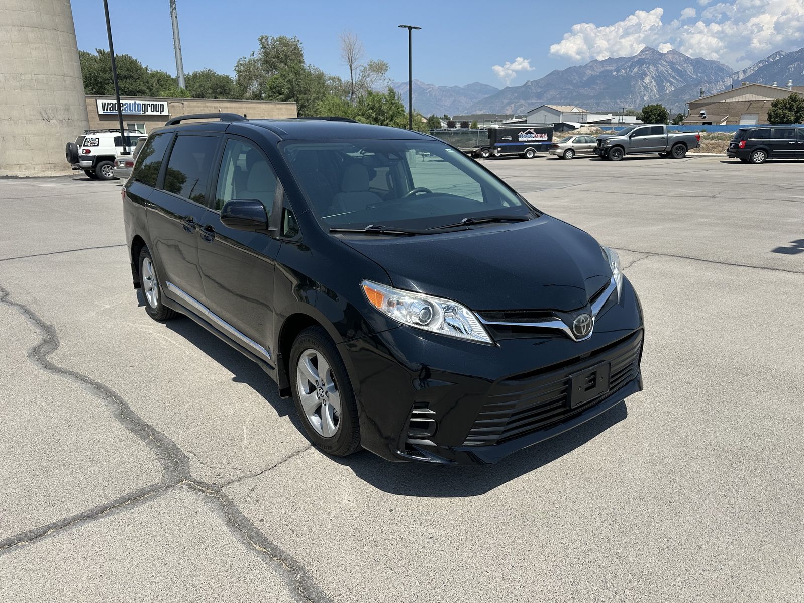 2018 Toyota Sienna LE 8-Passenger