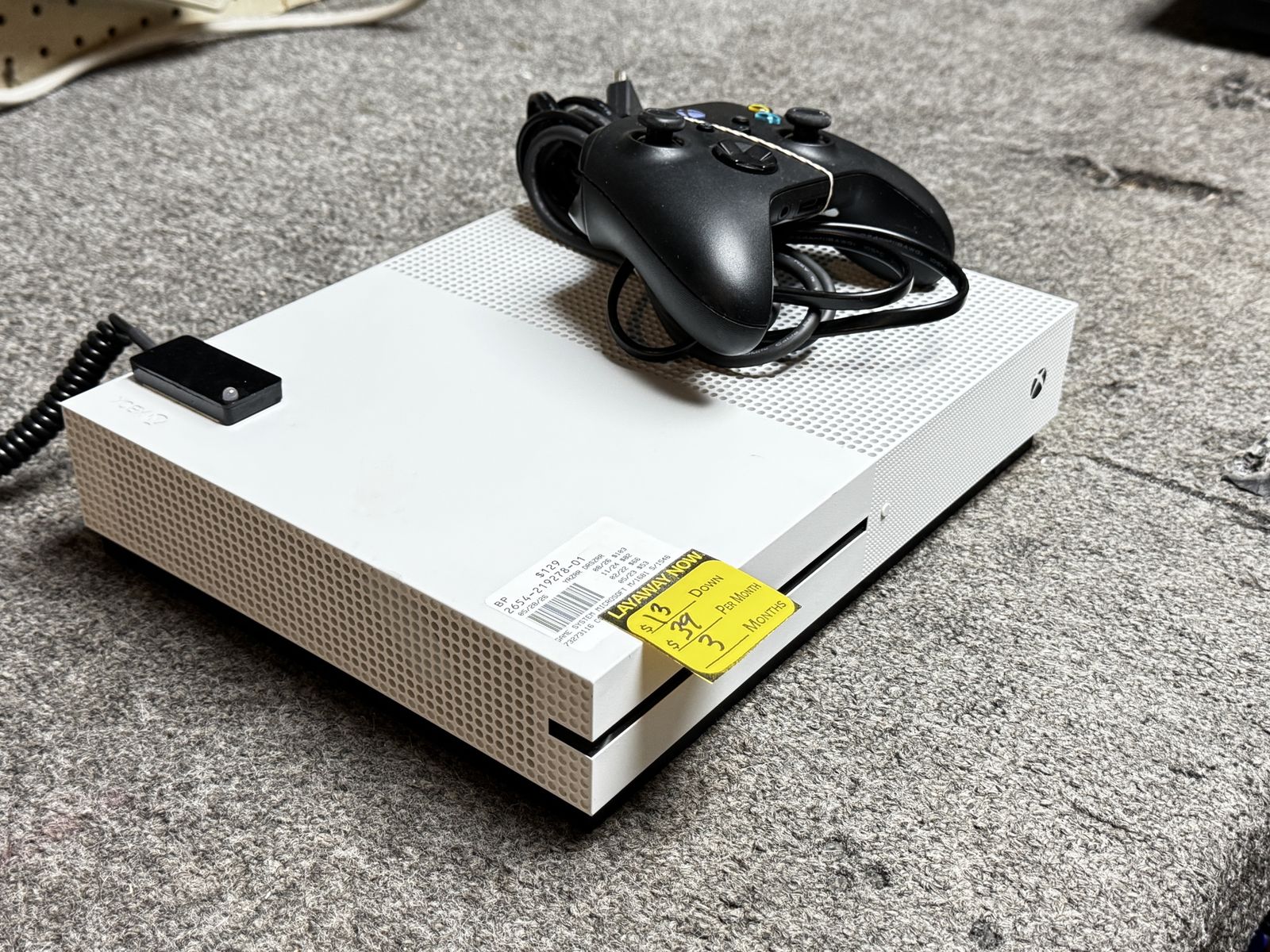 Xbox One S Disc Edition