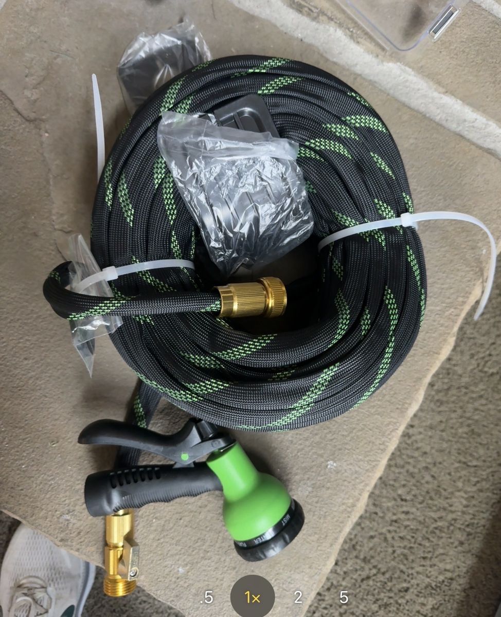 New 100’ garden hose lightweight