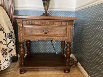 Ethan Allen Royal Charter Oak Bedside Table