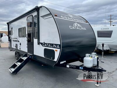 New 2026 Coachmen RV Catalina Summit Series 7 194RBS