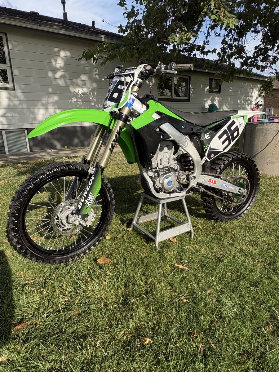 KXF 450