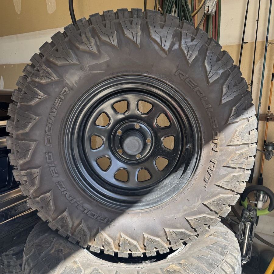 Basically brand new 35x12.5R17 5x5 or 5x127