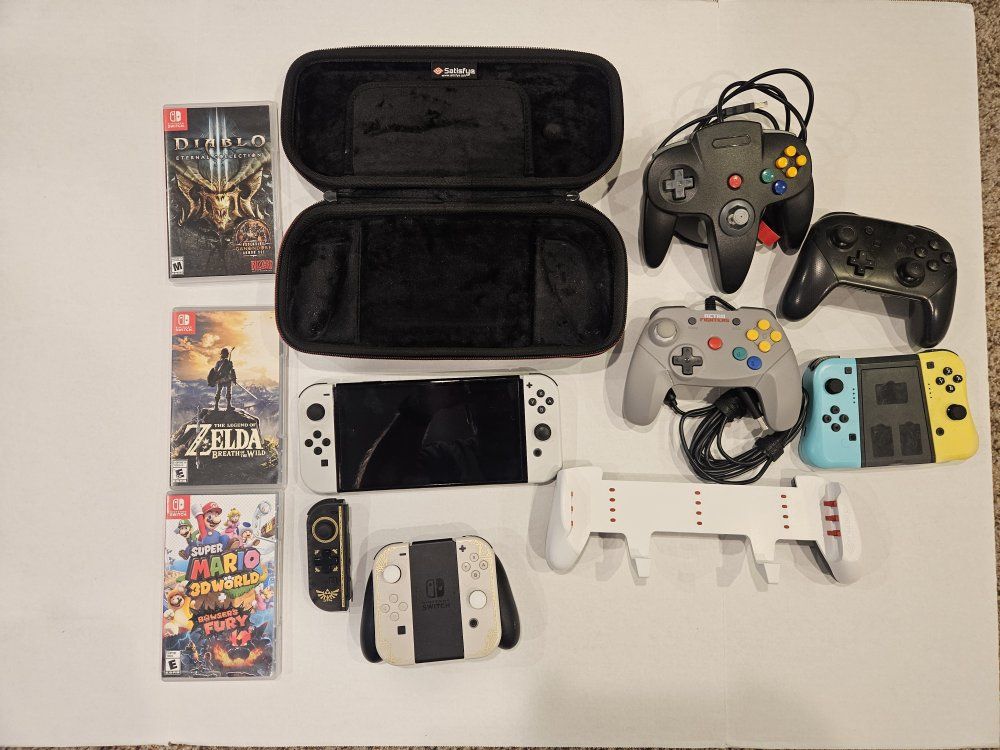 Nintendo Switch OLED Bundle Package