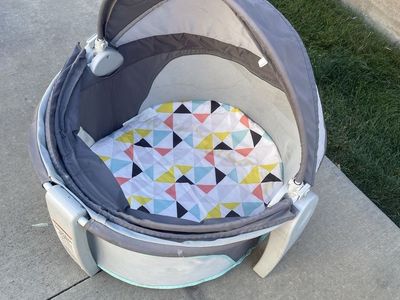 Bassinet On-the-Go Baby Dome