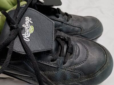 Rawlings soccer cleats shoes size 5