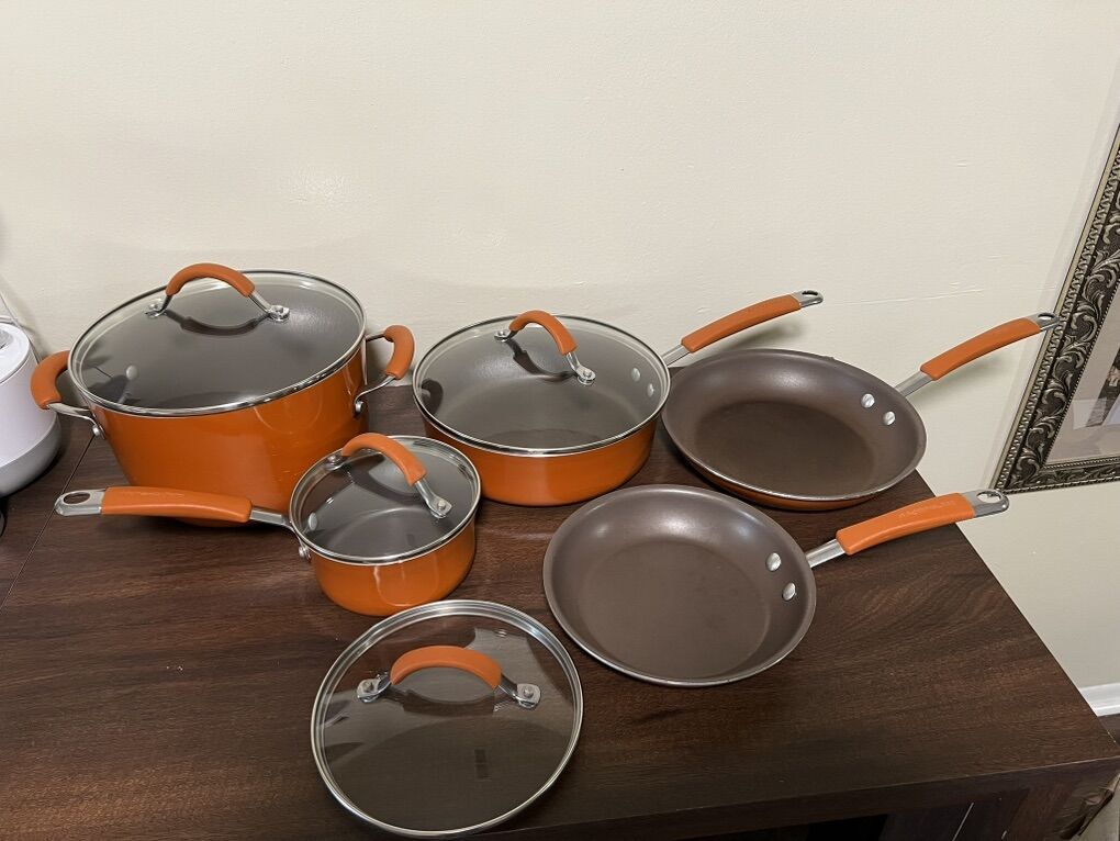 Rachel Ray Pots & Pans