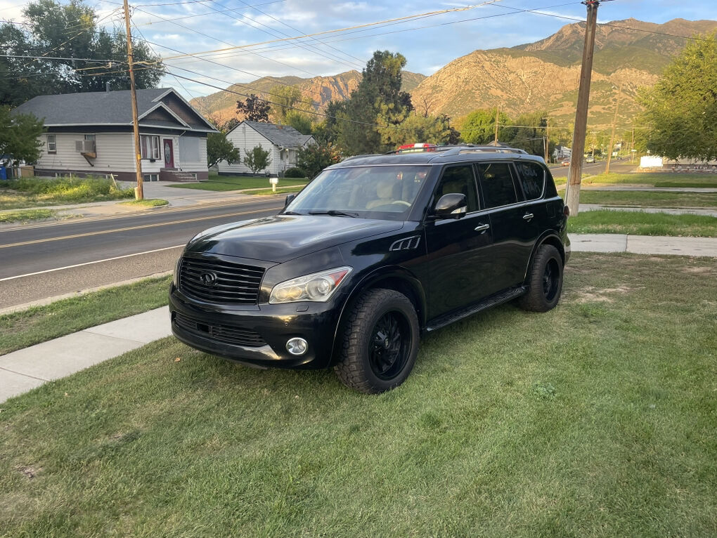 2013 Infiniti QX56 Base