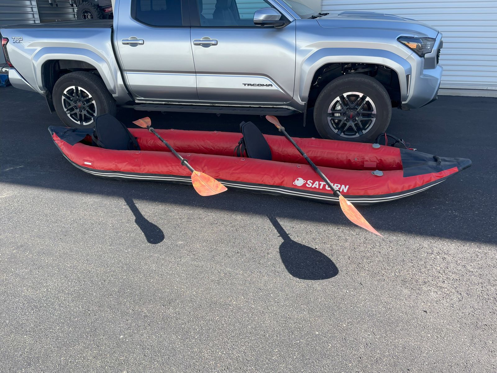 Saturn – 13 foot River Kayak