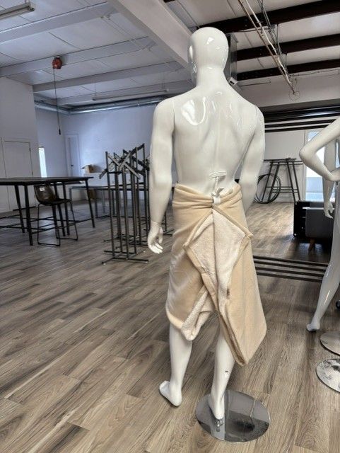 Main image 2