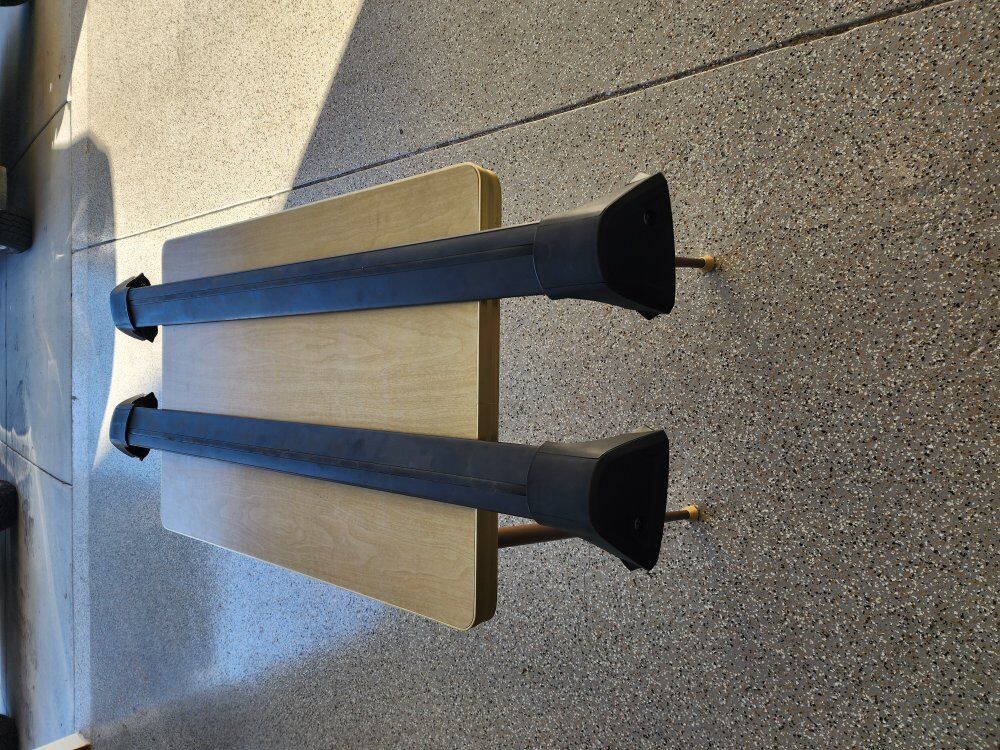 Roof Rack Cross Bars GMC/Chevy 2021-Present