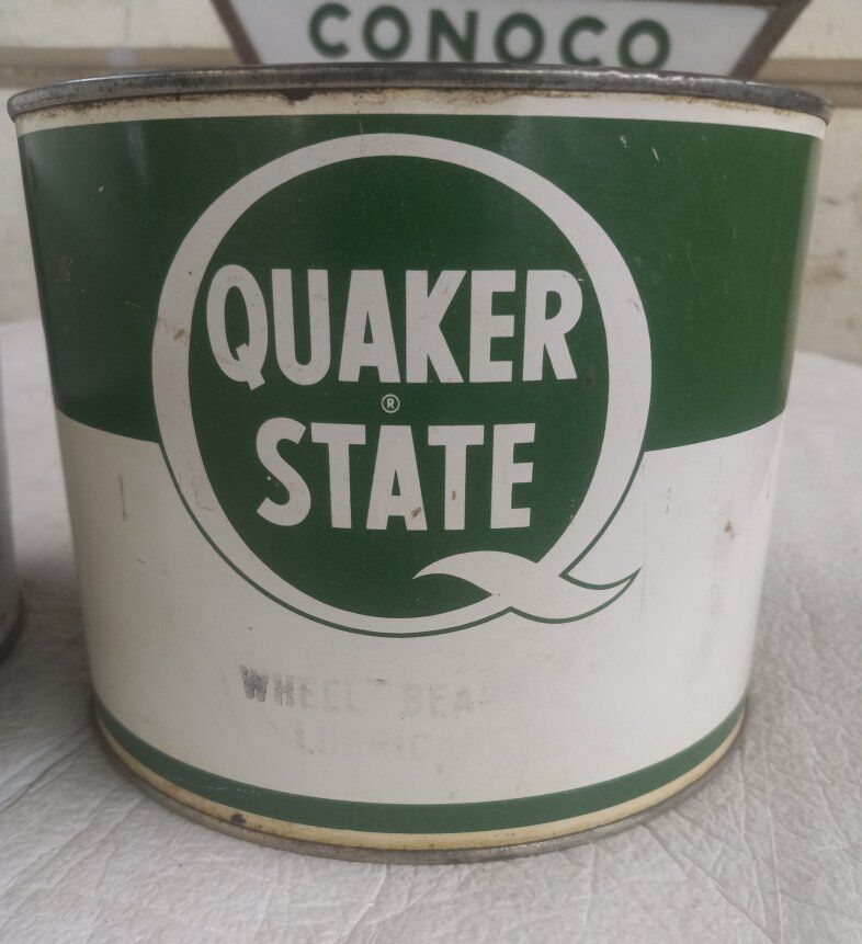 Quaker State 5 pound grease can