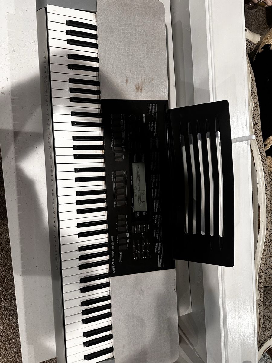 Casio CT-X700 Portable Electronic Keyboard with Stand - 61 Touch-Sensitive Keys, AiX Sound Source