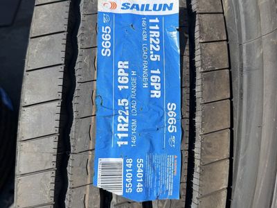 2 11R22.5 Sailun tires