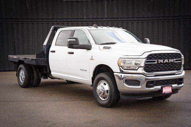 2024 RAM 3500 SLT