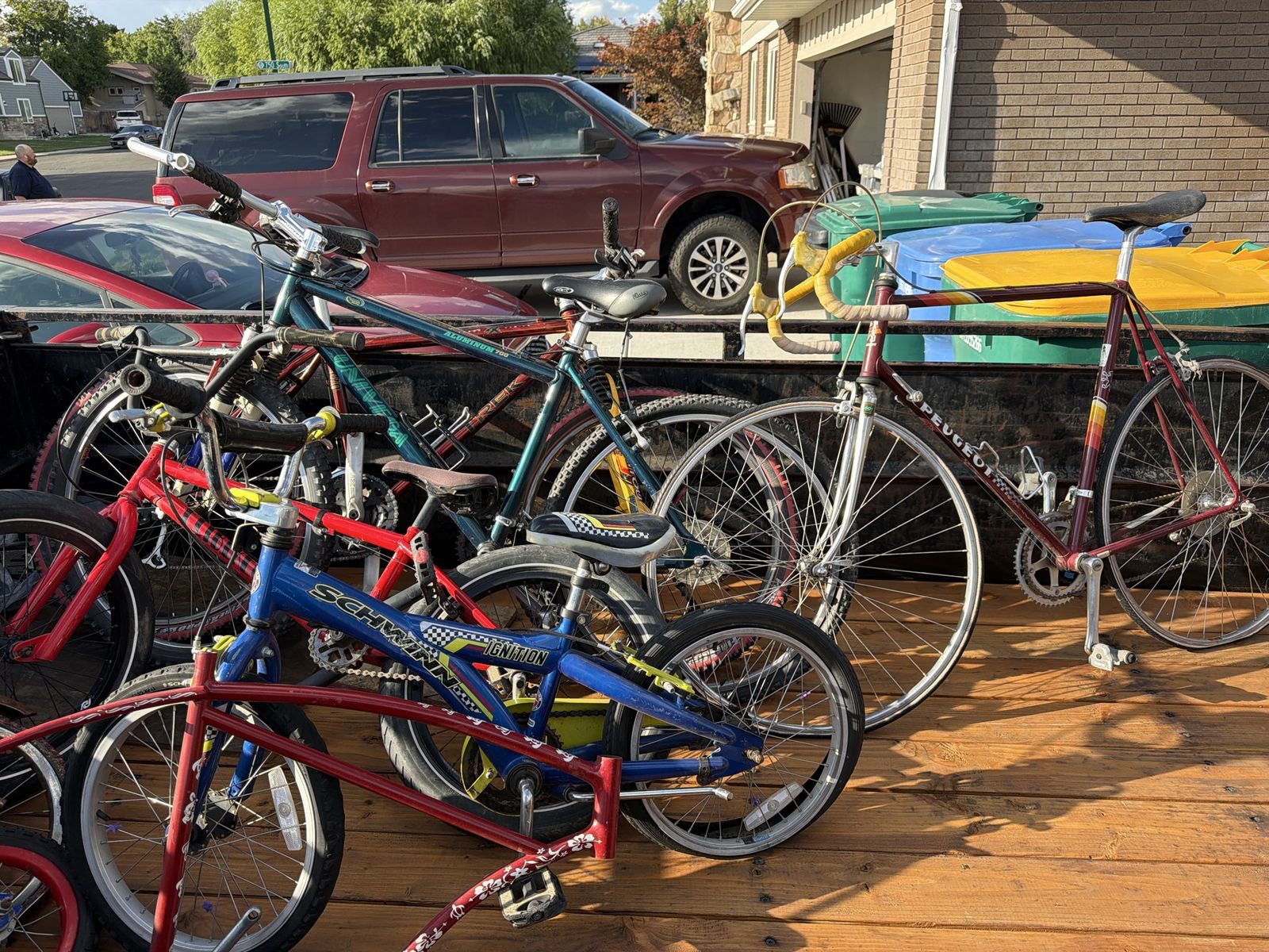 Assorted Bicycles and Frames - Schwinn, Peugeot, Trek