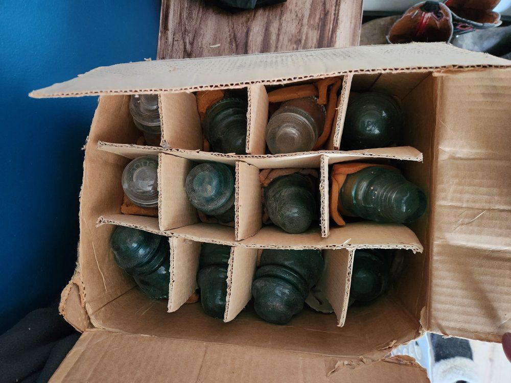 Lot of insulator caps