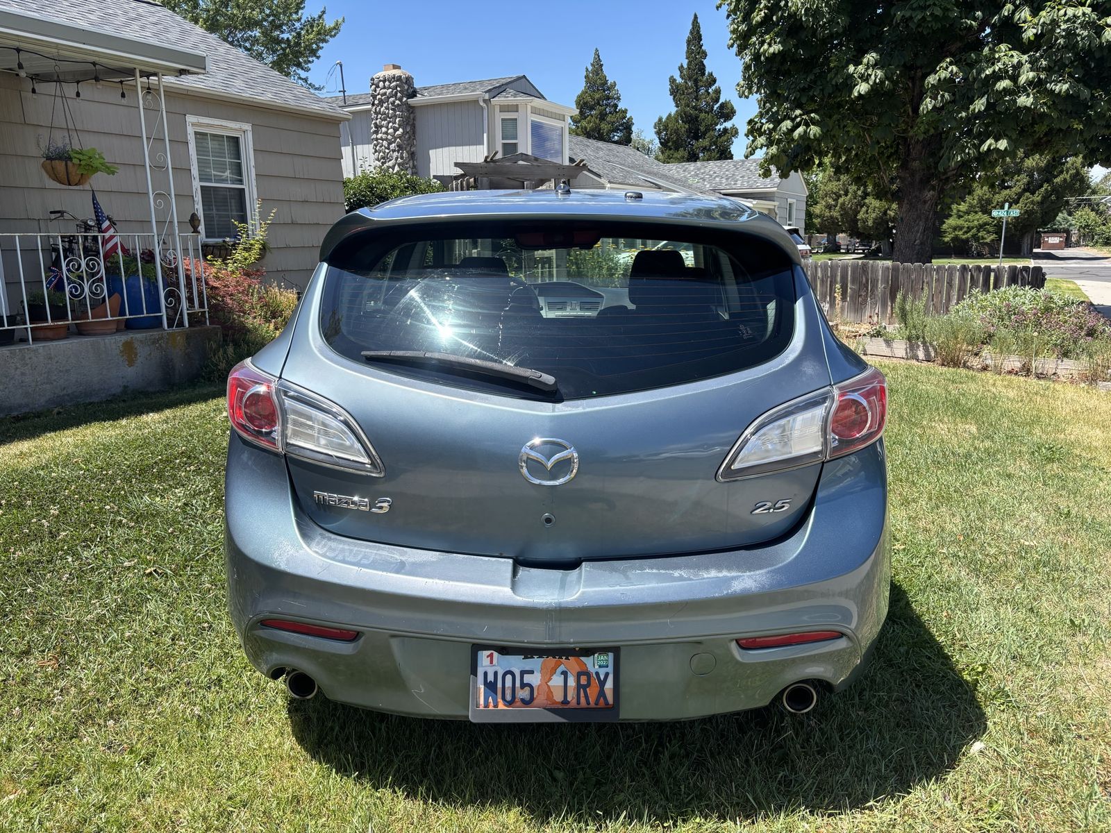 Main image 6